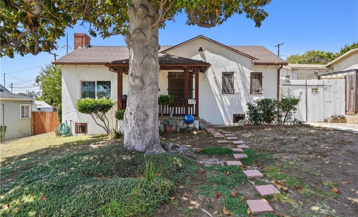 A home for sale in Inglewood.