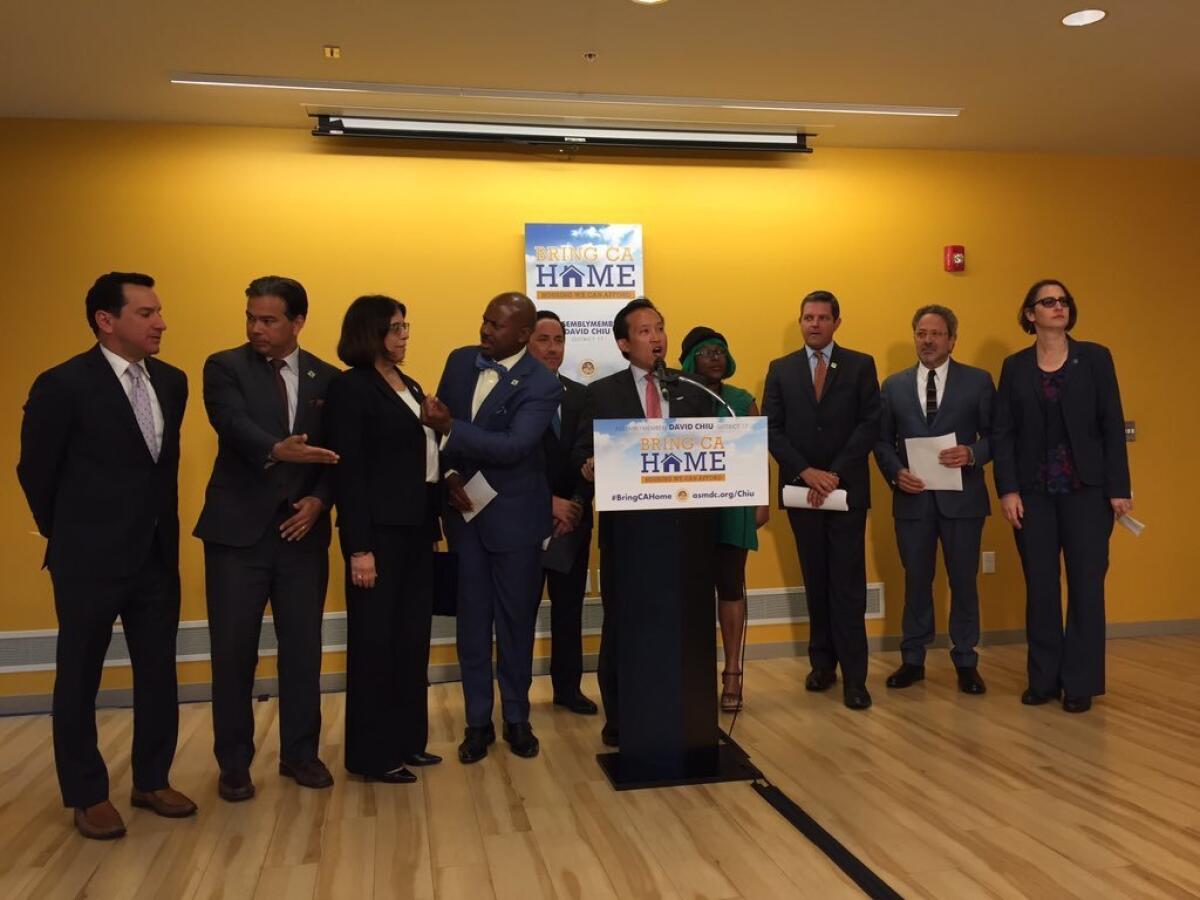 Assembly Democrats gather to discuss their 2017 housing plans, April 17, 2017
