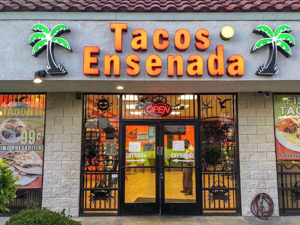 Exterior of Tacos Ensenada in Duarte.