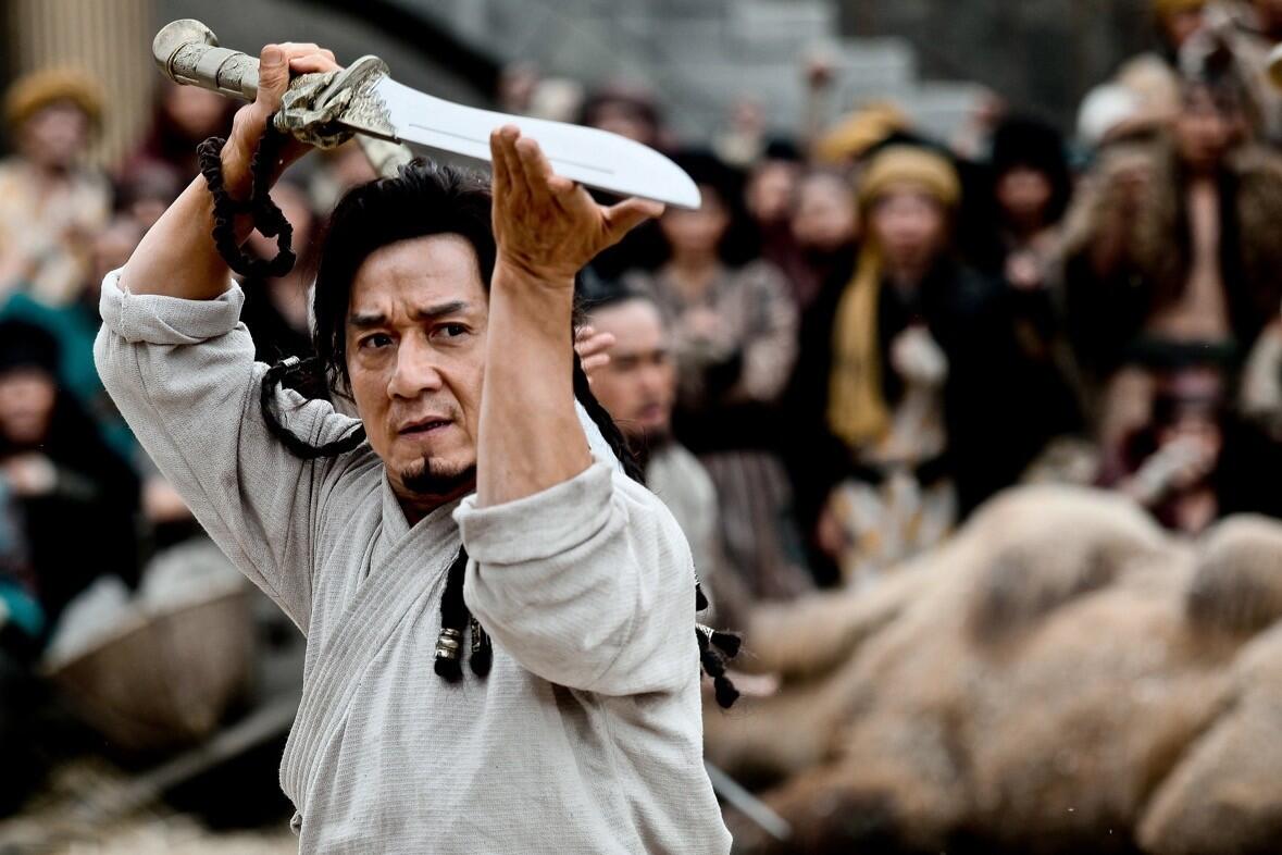 Jackie Chan's 'Dragon Blade' rules Chinese box office during holiday - Los  Angeles Times