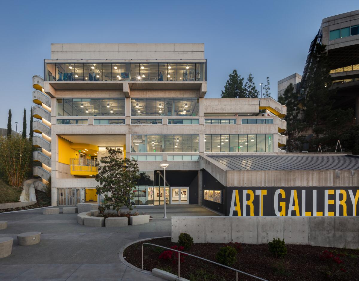 Mesa College Fine Arts Building 