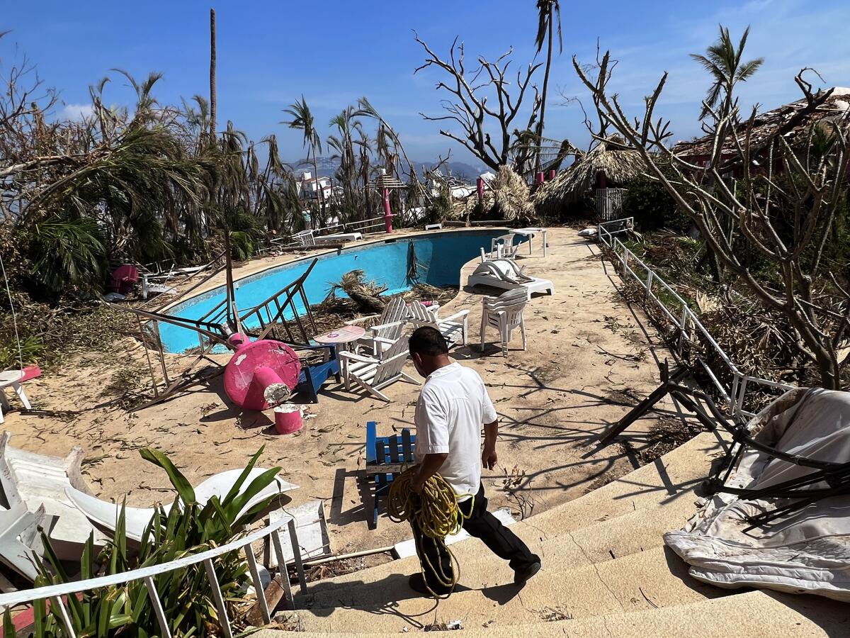 Destroyed pool area of Hotel Los Flamingos in Acapulco. 