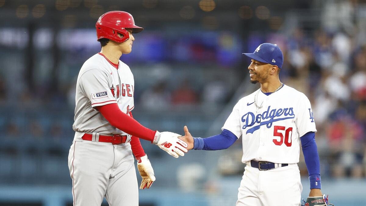 SF Giants coach levels accusation of racism against Padres coach