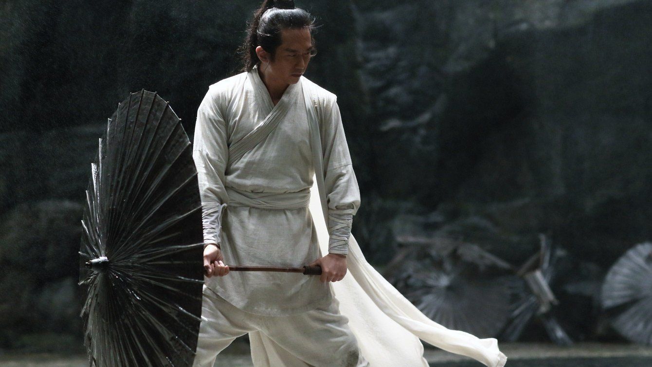 Review Zhang Yimou S Shadow Is Always Beautiful Often Obscure Los Angeles Times