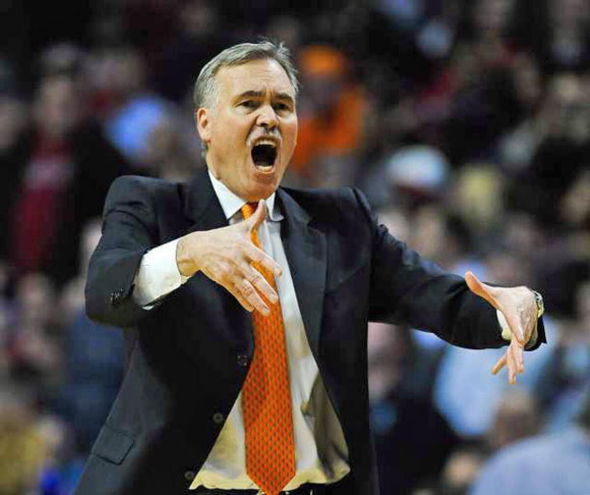 Mike D'Antoni is reportedly no longer the coach of the New York Knicks.