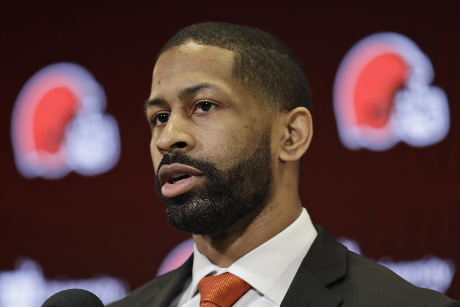 Welcome back: Berry returns to Browns as NFL's youngest GM - The