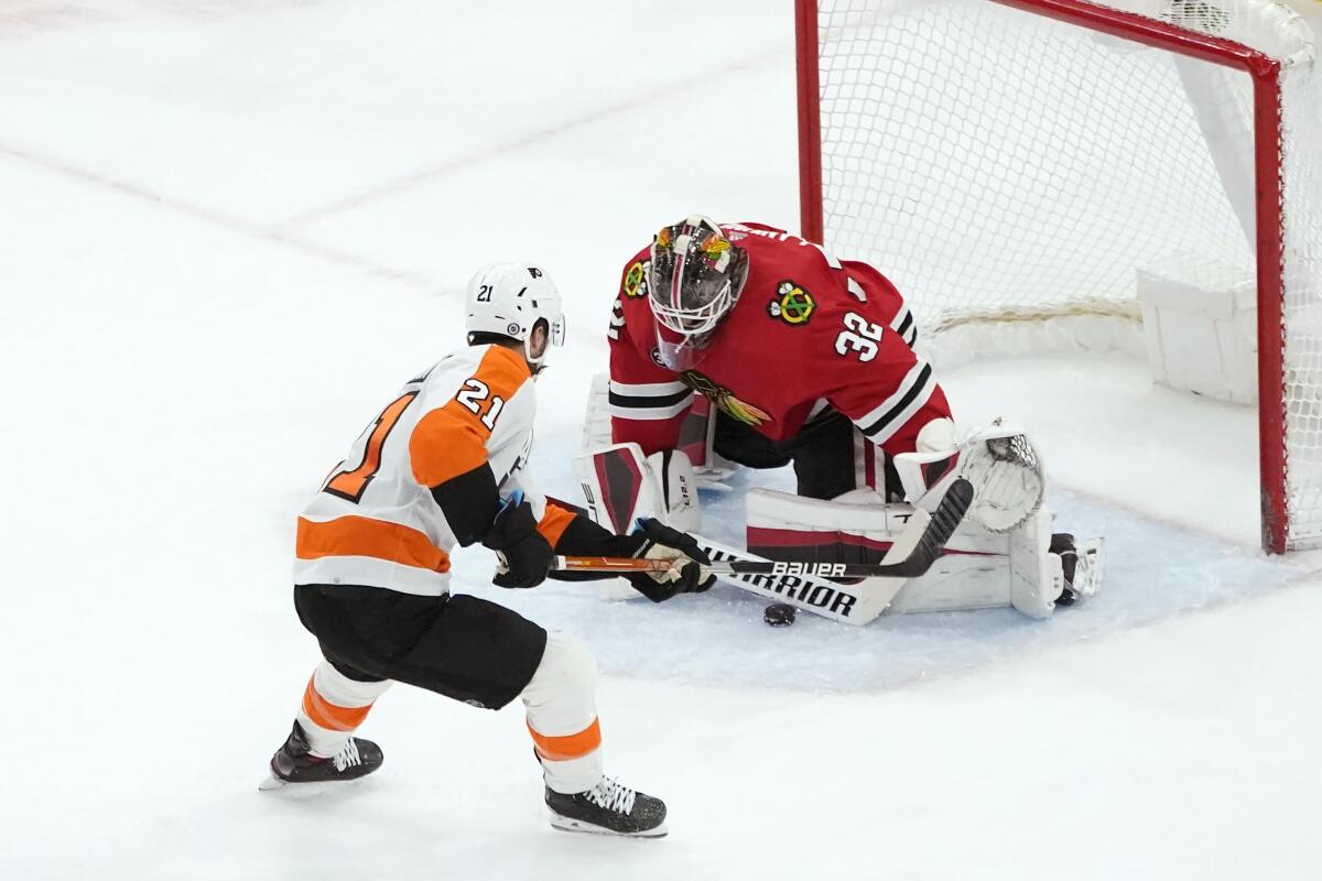 Last thing Blackhawks forward Strome wanted was to hold out over