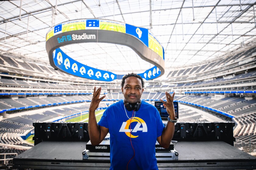 In Sofi Stadium Dj Jamal Mccoy Will Be Music To Rams Ears Los Angeles Times