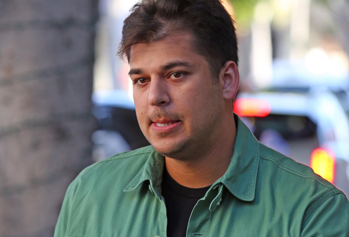 Rob Kardashian fires back at haters on Twitter