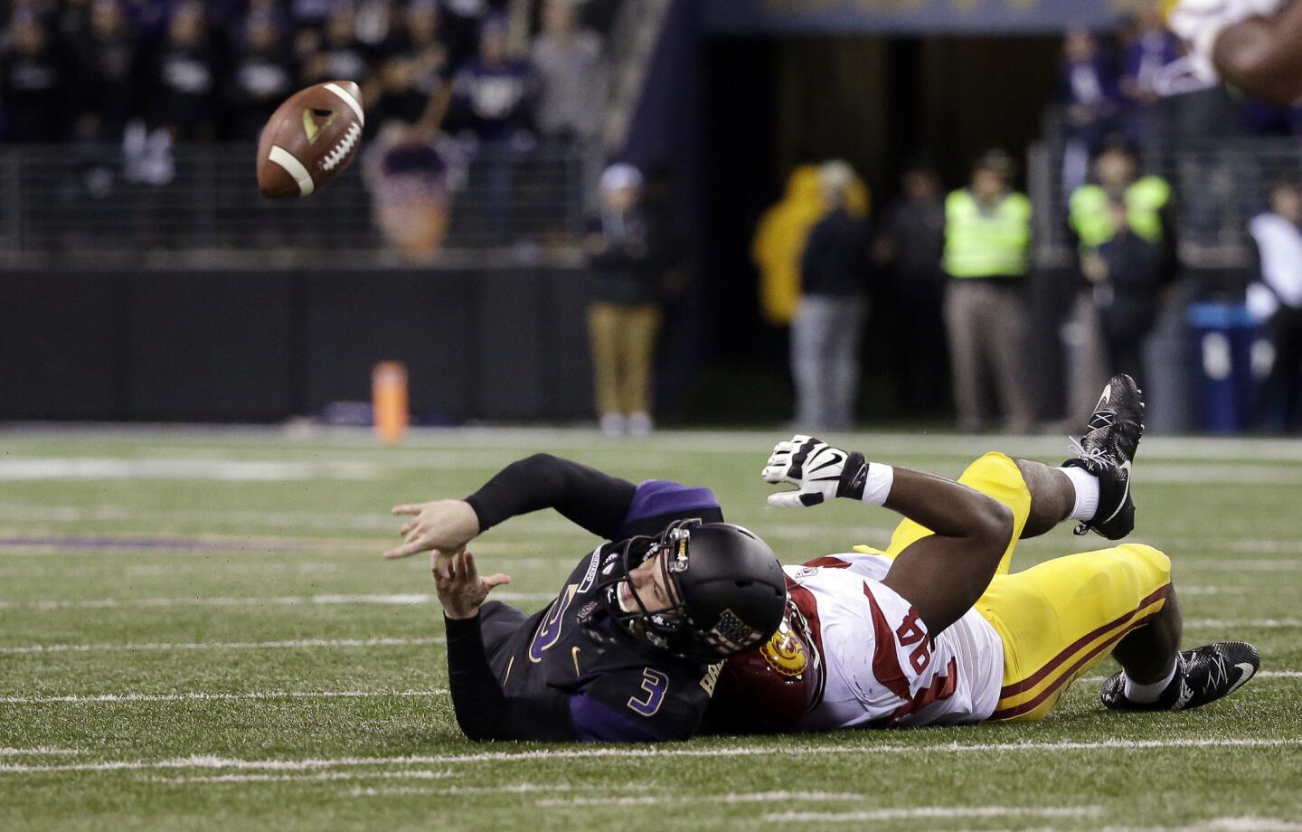 Jake Browning, Rasheem Green