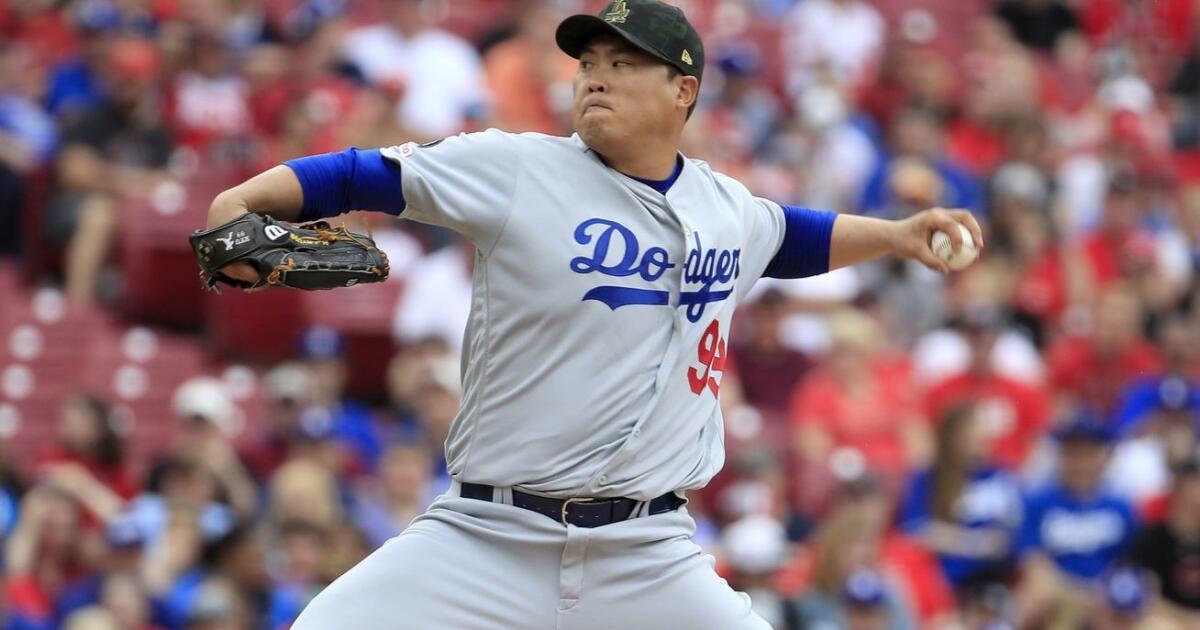 Ryu Loses Weight, Tosses Scoreless Inning In Debut - CBS Los Angeles