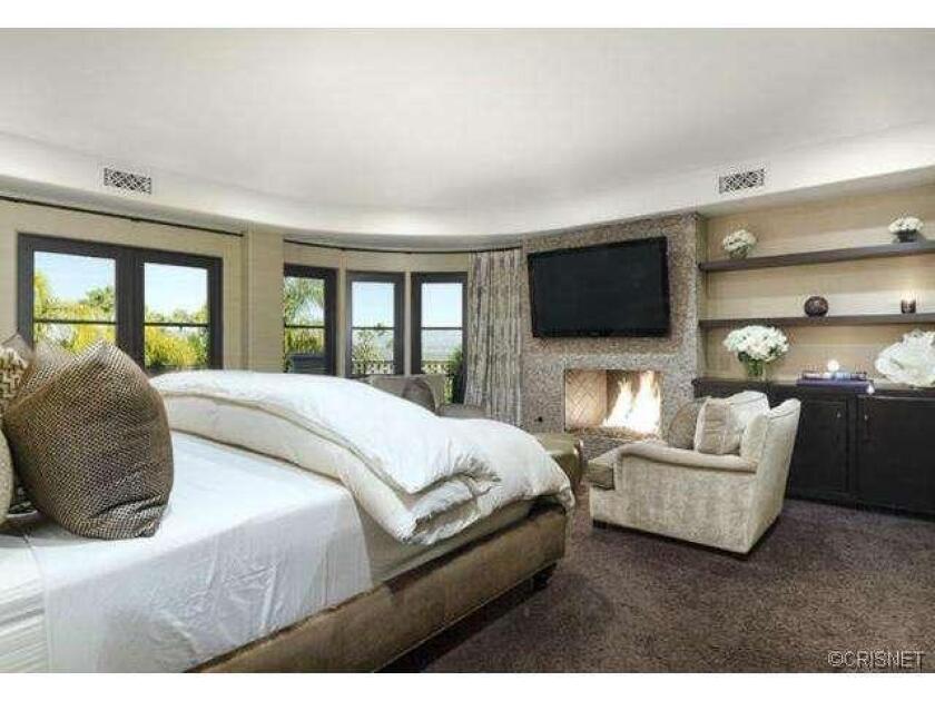 Khloe Kardashian And Lamar Odom S House Up For Sale See