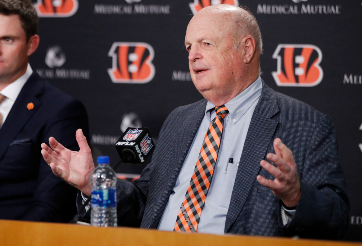 Cincinnati Bengals owner Mike Brown speaks to the media.