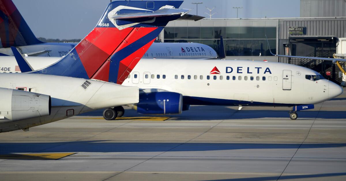 Teen who was sexually assaulted by passenger sues Delta Air Strains