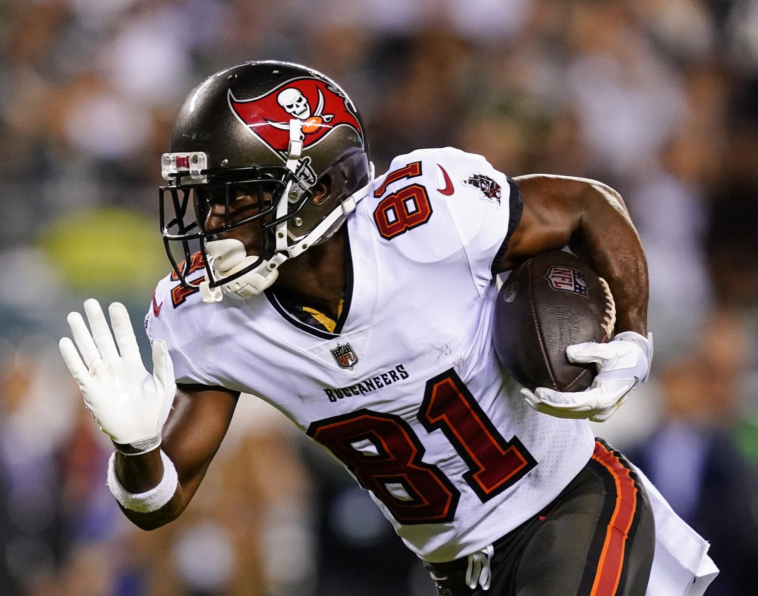 Mike Edwards of the Tampa Bay Buccaneers in action during a game