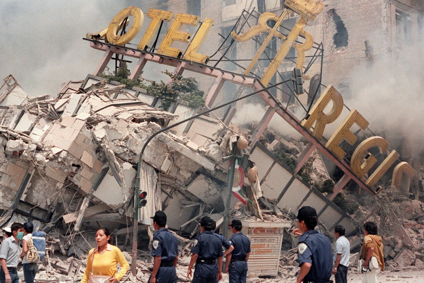 Mexico Quake Hit On The Anniversary Of A 1985 Temblor That Killed Thousands Los Angeles Times 8522