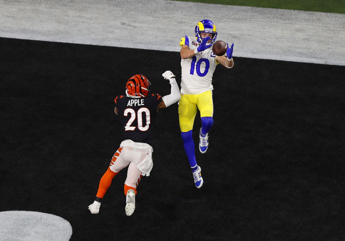 Rams' Cooper Kupp catches winning touchdown pass in front of Cincinnati's Eli Apple in the fourth quarter at Super Bowl LVI.