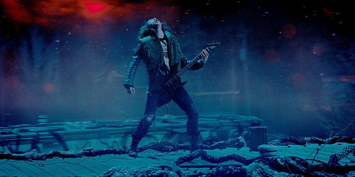 Stranger Things Eddie Upside Down
