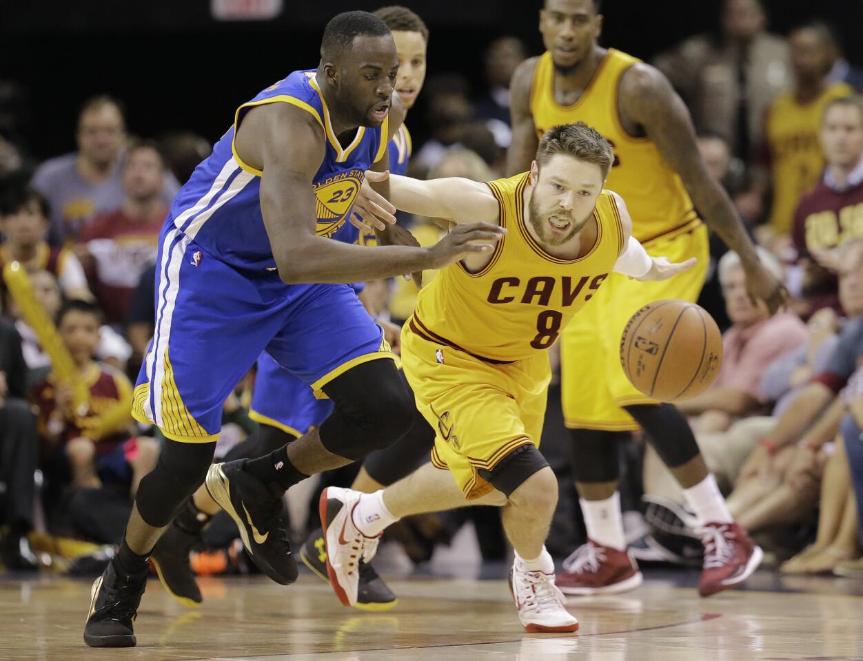 Matthew Dellavedova, Draymond Green