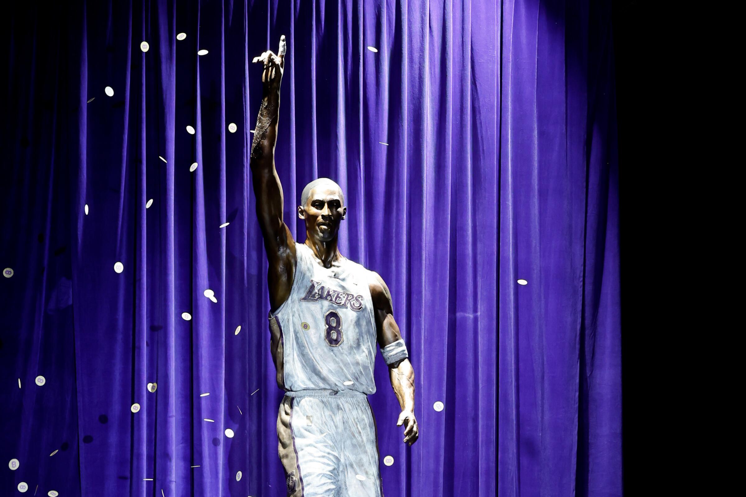 LOS ANGELES, CA - FEBRUARY 08: The Los Angeles Lakers unveil a statue honoring the late Kobe Bryant.