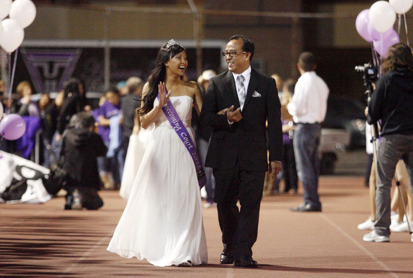 Glendale's and Hoover's homecoming court