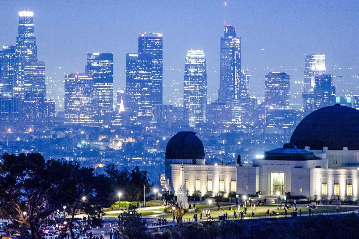El centro de Los Ángeles, visto desde el Observatorio de Griffith Park.