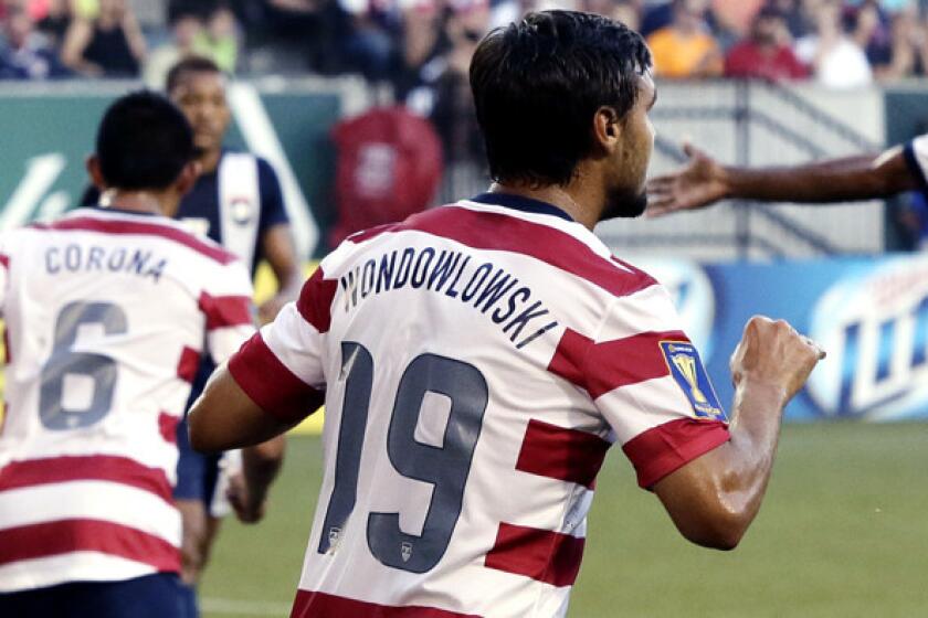 The jersey of Chris Wondolowski with the extra 'W' in the middle of his name.