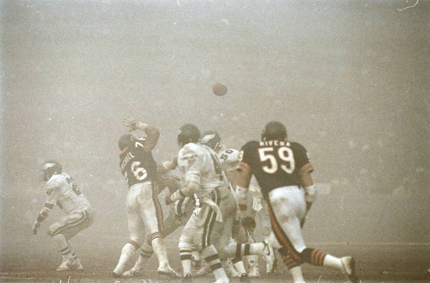 Bears vs. Eagles: Remembering 'Fog Bowl' 30 years later - ABC7 Chicago