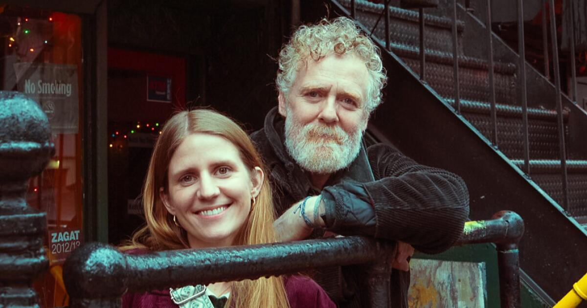 Swell Season’s Glen Hansard and Marketa Irglova reunite on ‘Ahead’ Swell Season’s Glen Hansard and Marketa Irglova reunite on ‘Ahead’