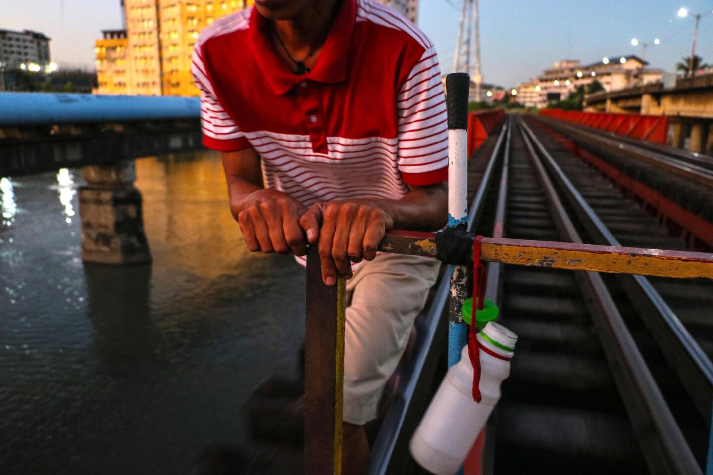 Manila's trolley boys