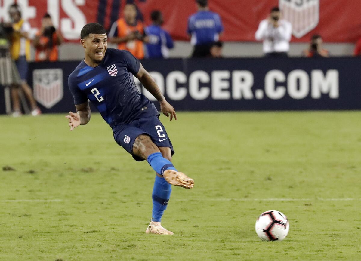 DeAndre Yedlin (2)