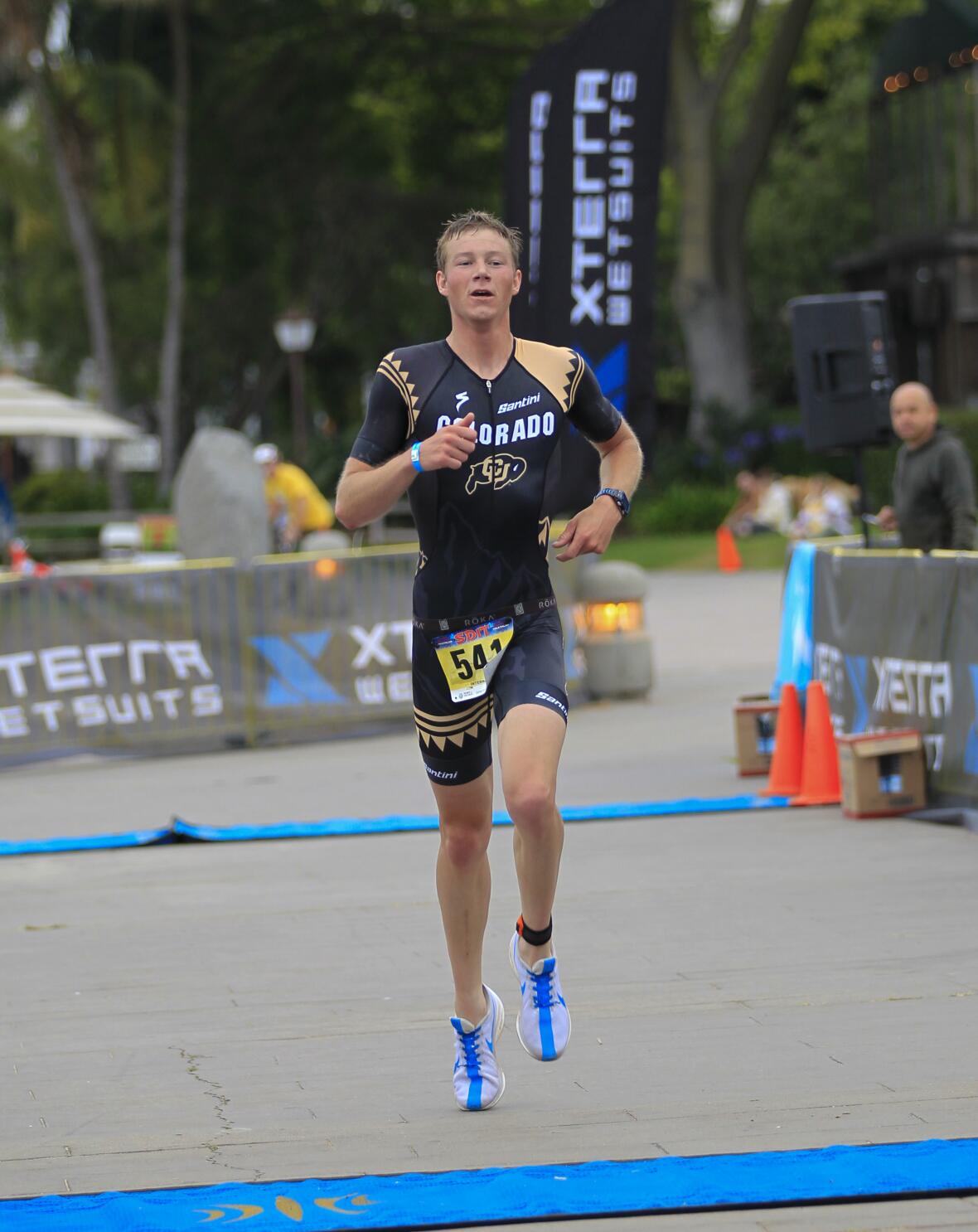 Toland, Jones win San Diego International Triathlon - The San Diego  Union-Tribune
