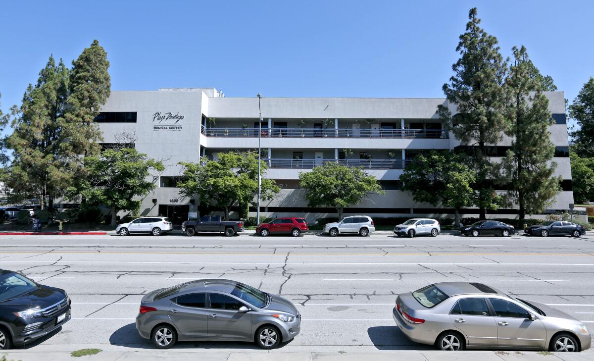 A three-story senior living facility and two new parking garages have been proposed to abut the existing four-story Plaza Verdugo Medical Center building at 1809 Verdugo Blvd. The building currently has surface parking only.