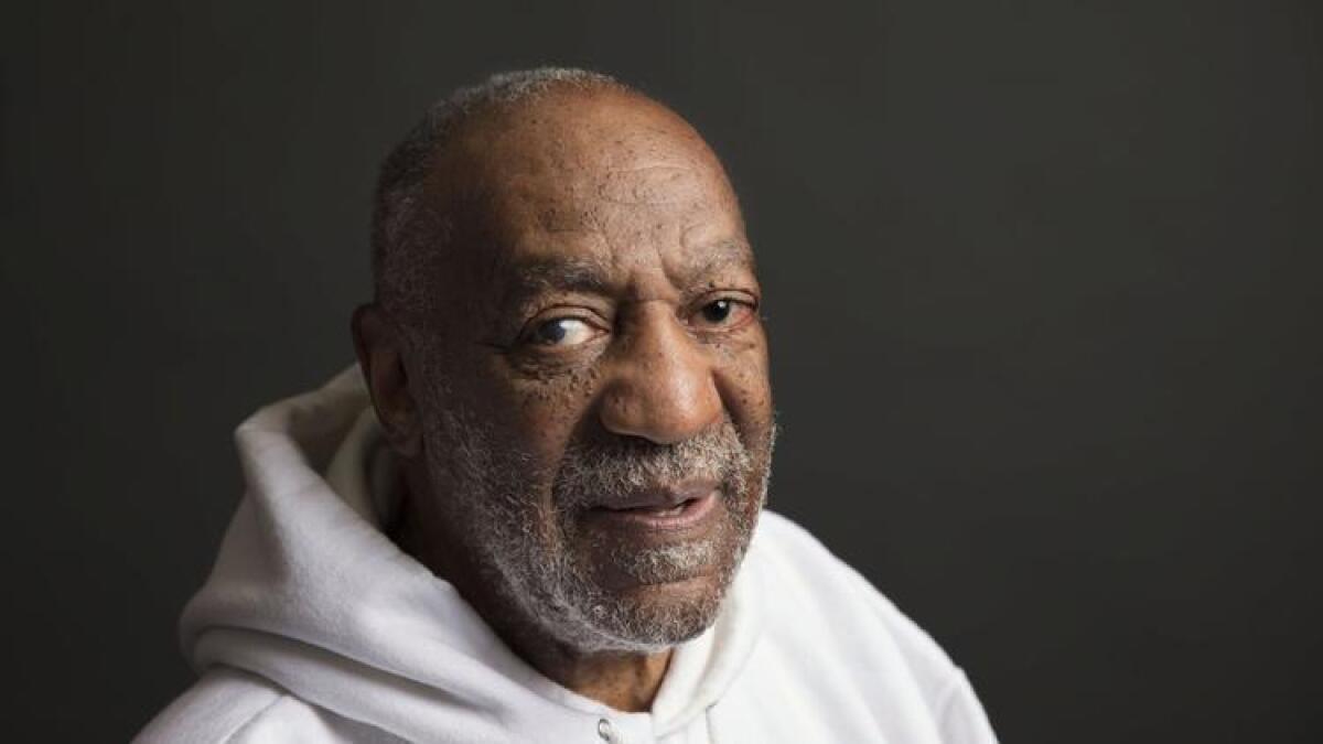 Bill Cosby, conocido actor y comediante, posa para un retrato en Nueva York. Cosby ha sido acusado de agresión sexual por decenas de mujeres durante un período que abarca décadas. Algunas de las mujeres que acusaron a Cosby de agresión sexual han encontrado que su acusación expiró, que tenía un límite de tiempo y han recurrido a la difamación como una forma alternativa de obtener un mínimo de justicia.