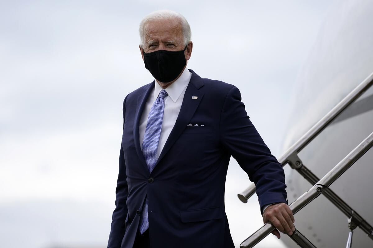 President Biden lands at MSP Airport