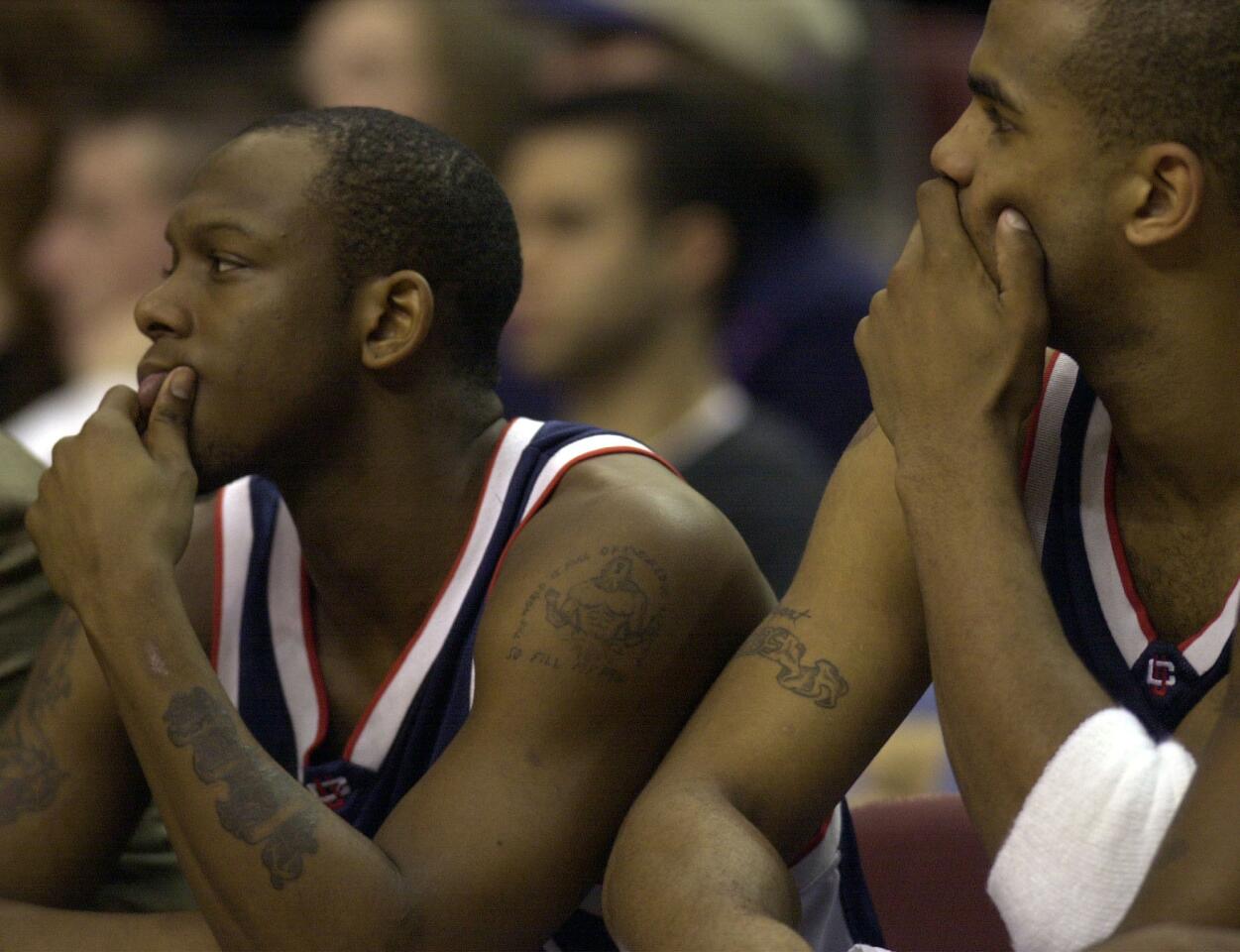 2001: Dejection On The Bench