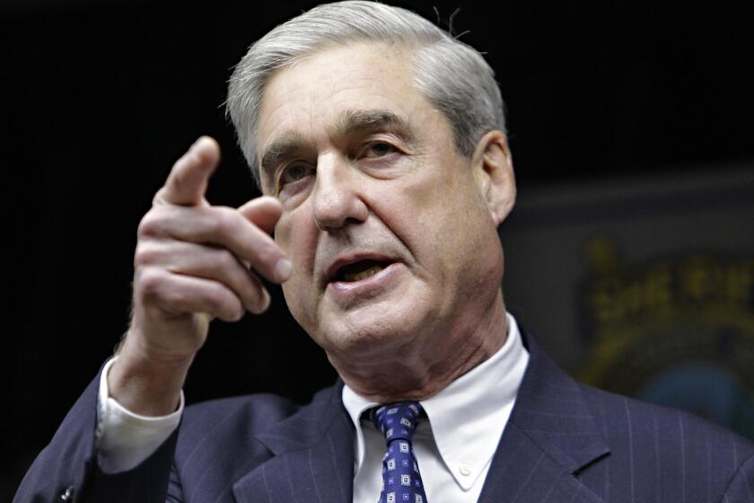 Former FBI Director Robert Mueller will investigate the NFL's handling of the Ray Rice domestic abuse case.