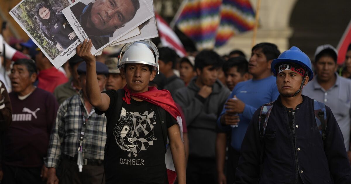 As Peru descends into violent turmoil, California immigrants take sides