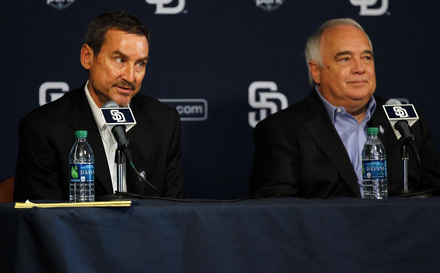 Seidler stands alone in year of Padres' awakening