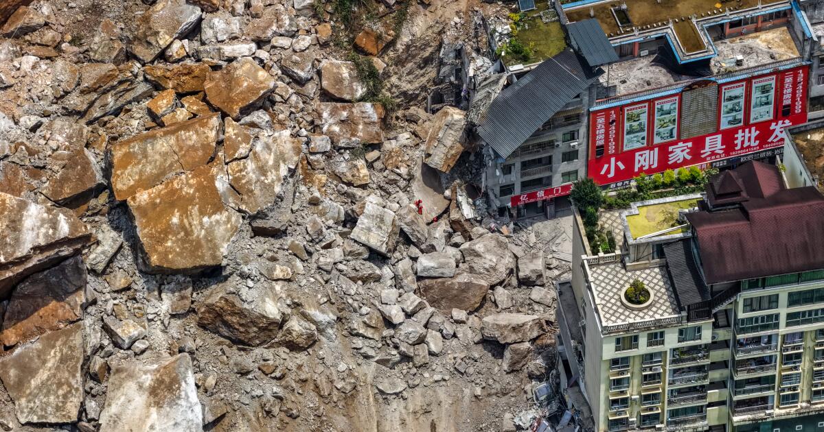 Un glissement de terrain dans la ville chinoise de Chongqing fait 8 morts et 34 disparus