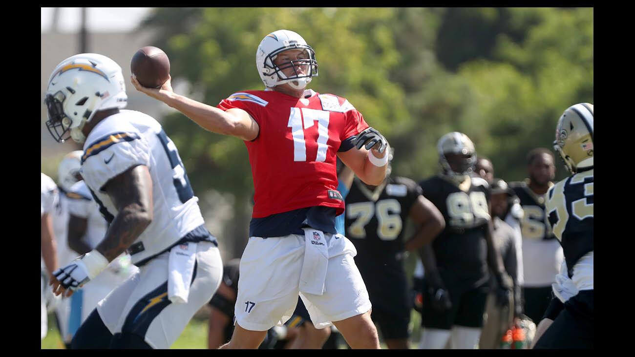 la-nfl-l-a-chargers-hold-joint-practice-with-n-014