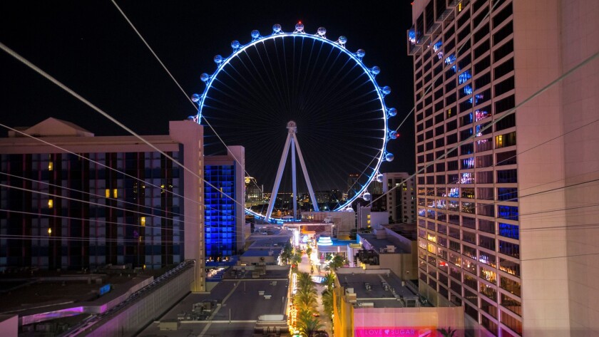 Soar More Than 1 000 Feet Above Las Vegas On The New Fly Linq Los Angeles Times