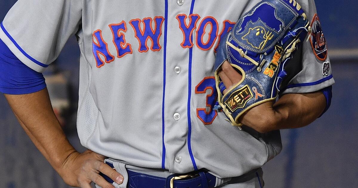 Mets' Senga wears ghost glove, fans 8, wins debut vs Marlins - NBC Sports