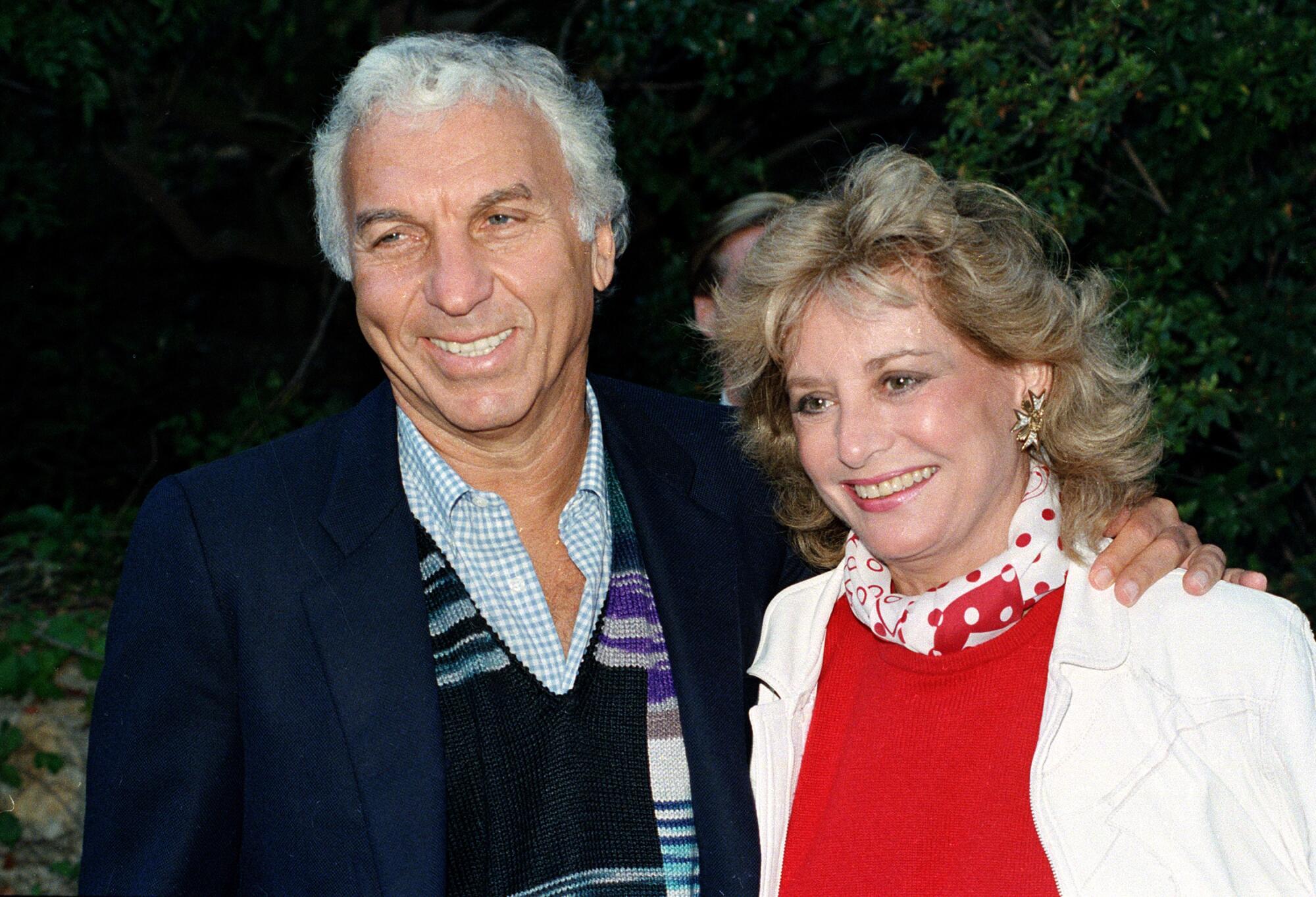 Barbara Walters with her husband, Merv Adelson, in November 1986.