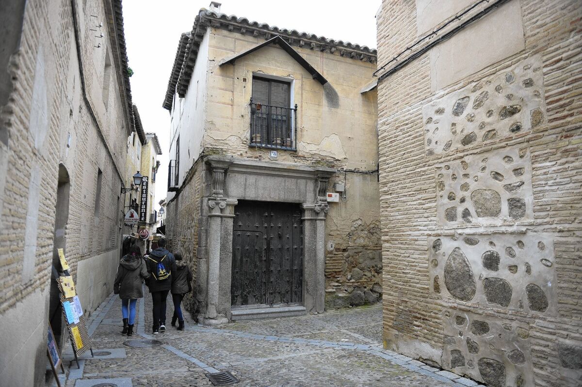The walled city of Toledo was one of the great centers of Jewish culture on the Iberian Peninsula. More than half a millennium later, the Jews who flock to its two medieval synagogues are tourists, not worshipers.