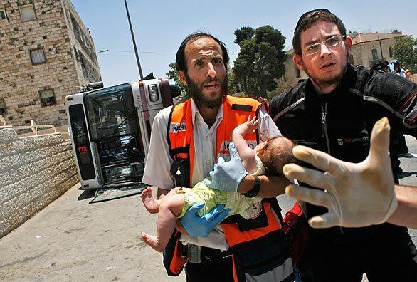 injured child, bulldozer, Jerusalem, Israel