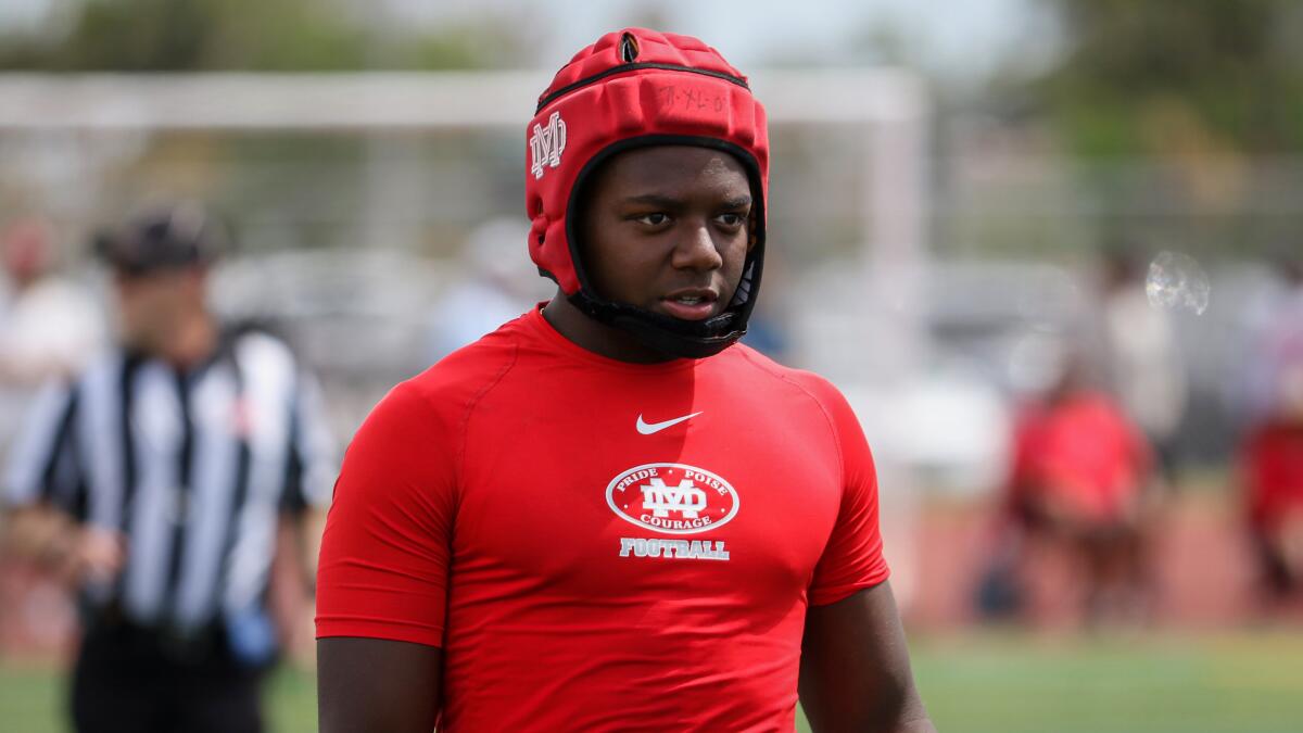 USC's Raesjon Davis embracing lessons learned during practice - Los Angeles Times