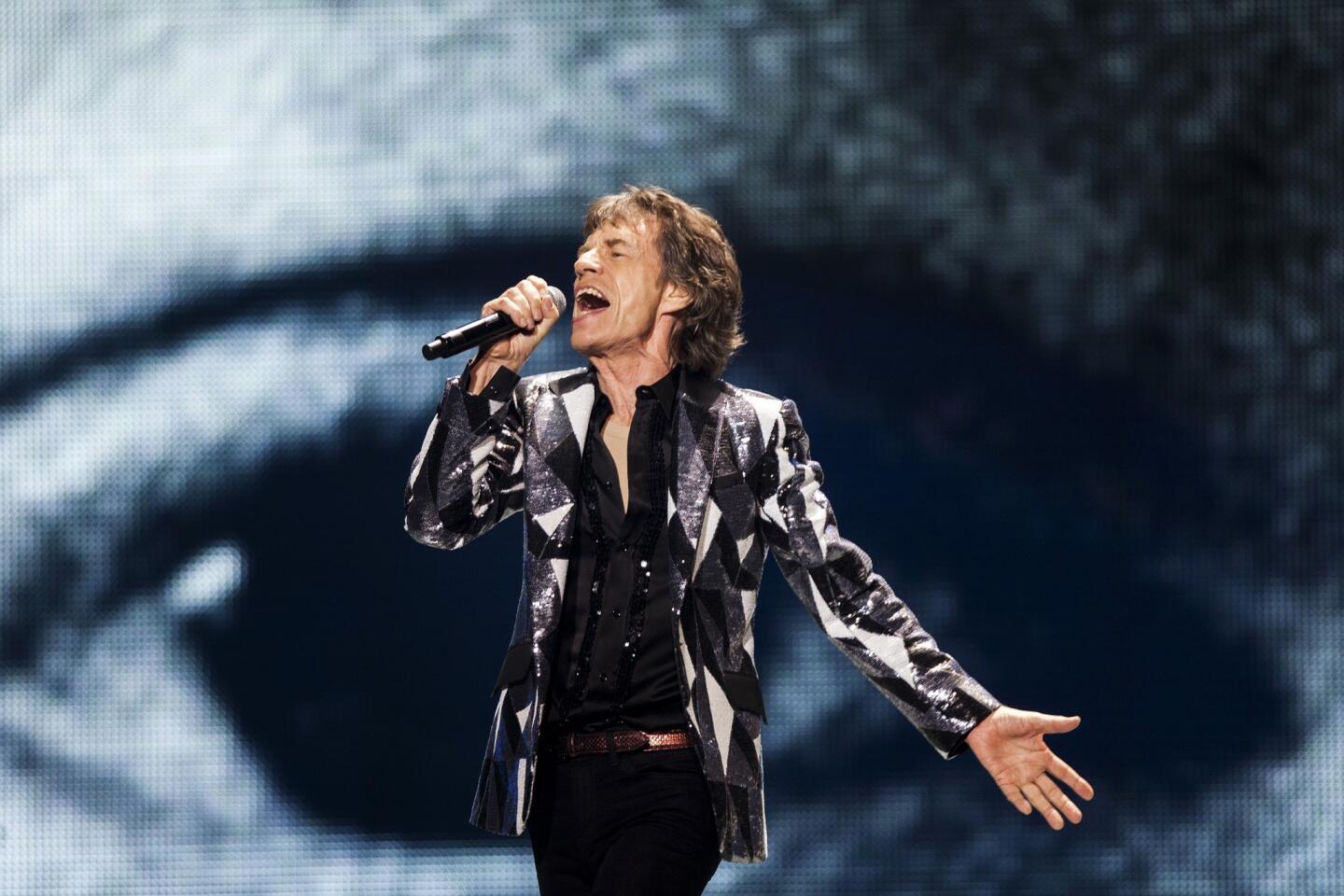 Mick sings