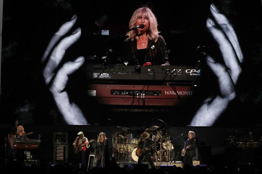 INGLEWOOD, CALIF. - DEC. 11 2018. The classic rock band Fleetwood Mac performs at The Forum in Inglewood on Tuesday night, Dec. 11, 2018. (Luis Sinco/Los Angeles Times)