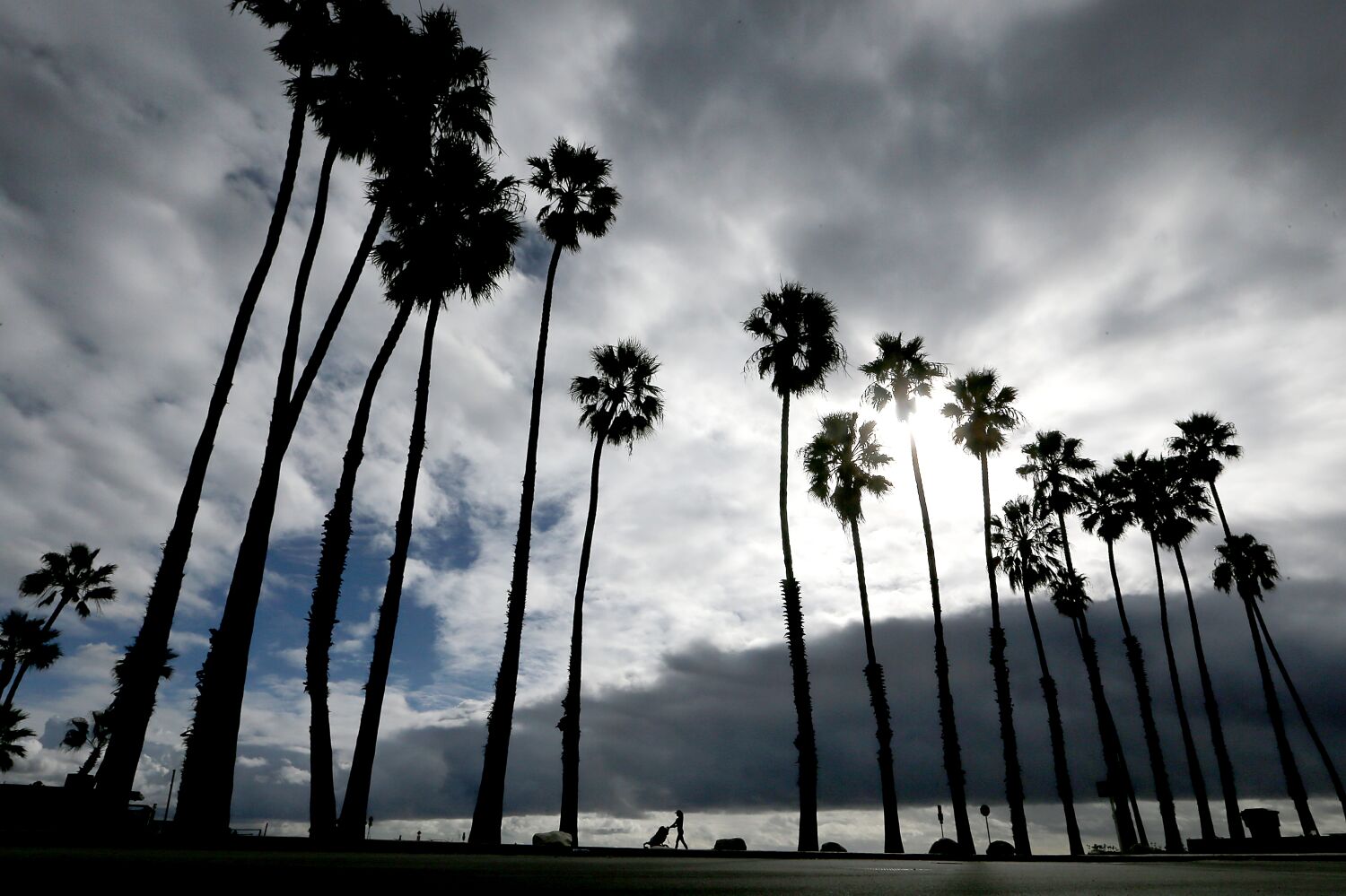 Series of storms to usher in a wet New Year's Eve across Southern California